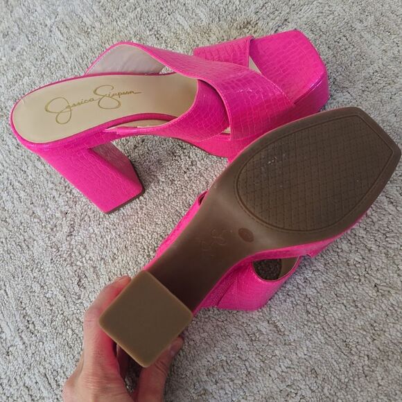 Jessica Simpson | Basima Pink Platform Sandals - Picture 6 of 9